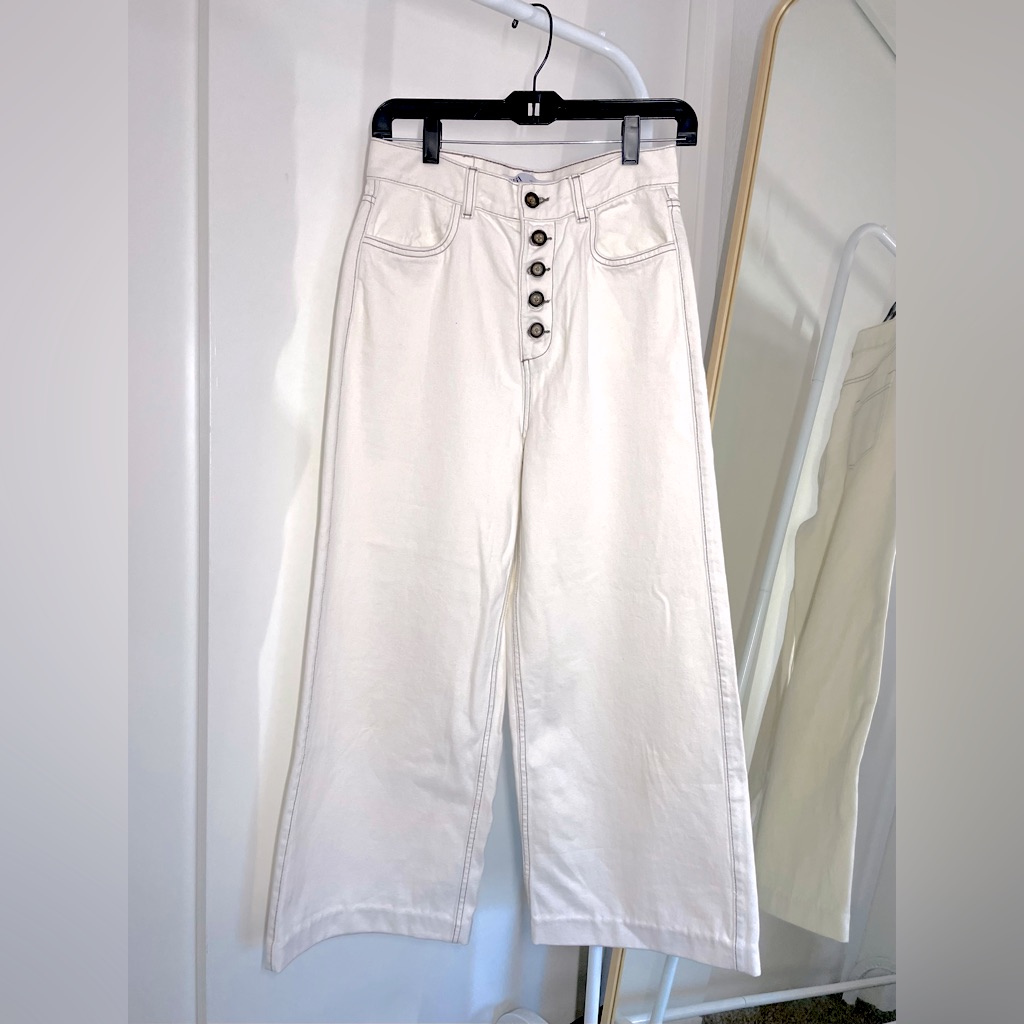 Zara White High-Waisted Wide Leg Jeans